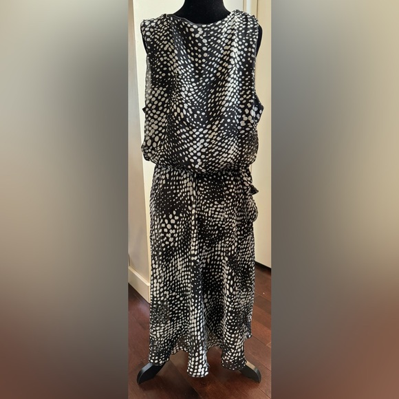 🟢 Pennington’s 1x black printed sleeveless dress. 🟢 - Picture 3 of 11